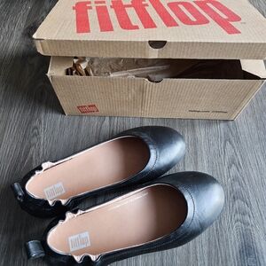 SIZE 6 Fitflop ALLEGRO Black Women's Leather Slip-On Ballet Flats